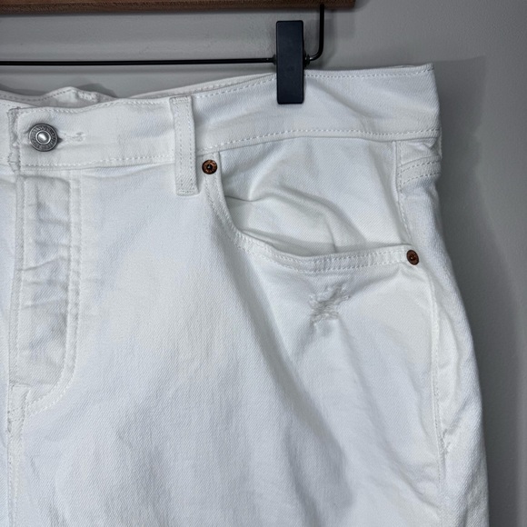 Levi's White Wedgie Skinny Jeans Raw Hem Button Fly Size 20 - Picture 6 of 16